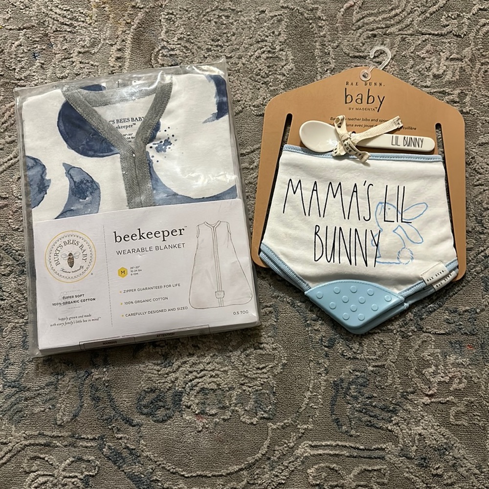 Beekeeper wearable blanket and bandanna teether bibs and spoon set .